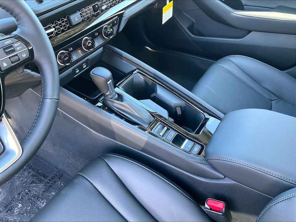 2026 Honda Accord Hybrid — photo 14