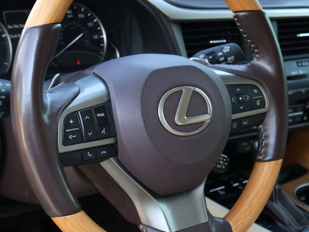 Used 2020 Black Lexus 350 image 19