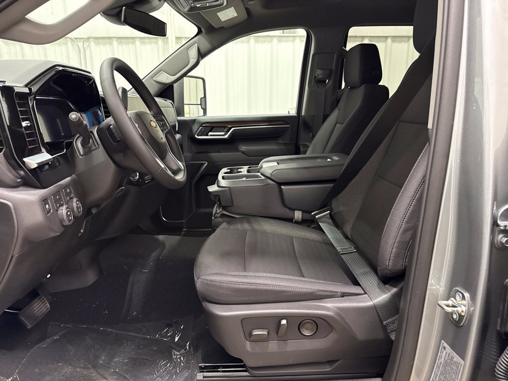 New 2026 Sterling Gray Metallic Chevrolet LT image 25