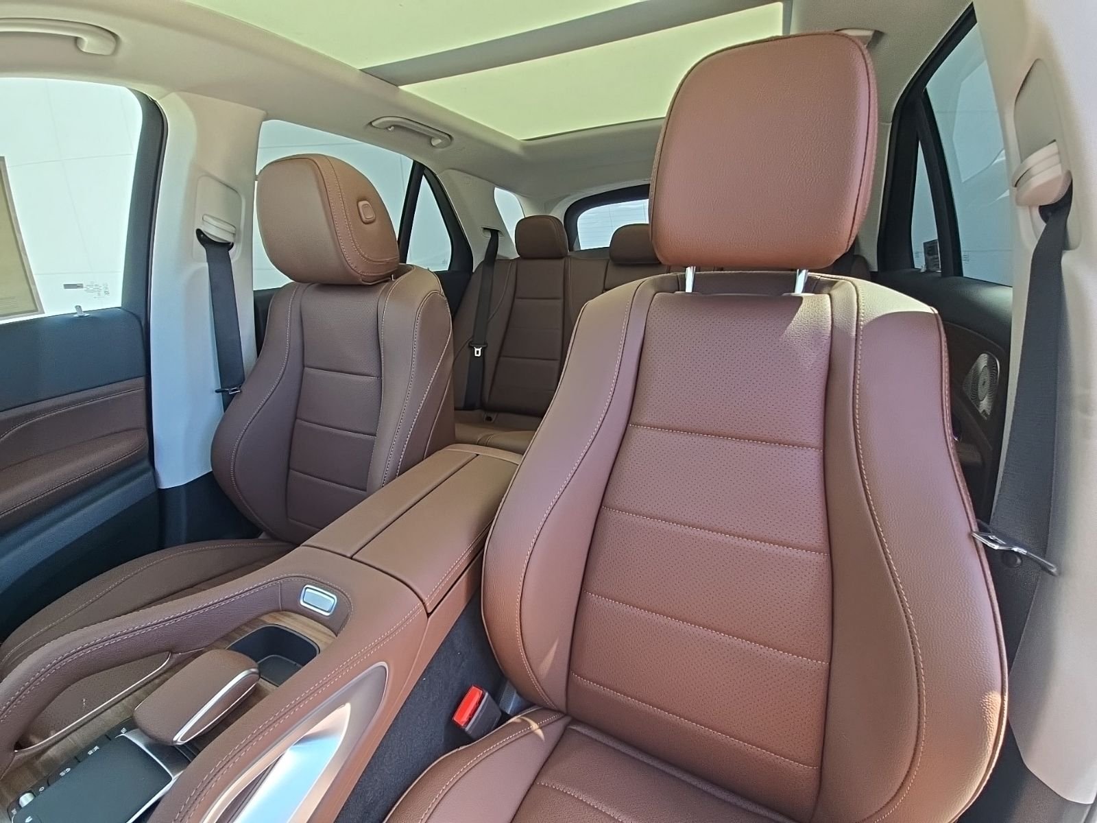 New 2026 Cirrus Silver Metallic Mercedes-Benz GLE 450e image 2