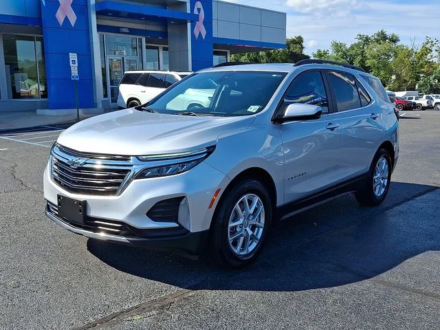 Used 2022 Silver Chevrolet LT image 4