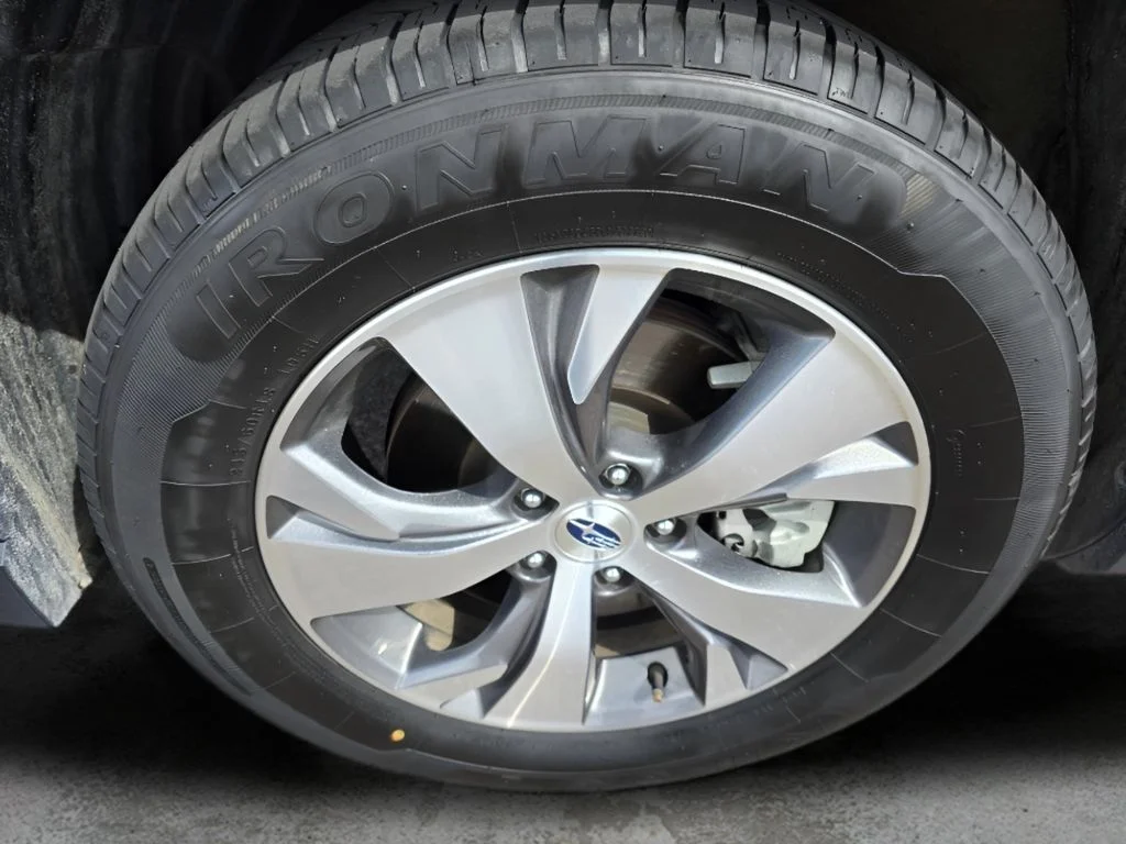 Used 2025 Crimson Red Pearl Subaru Premium image 30