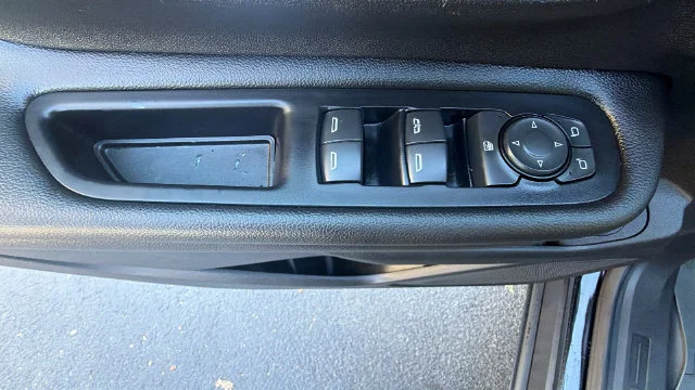 Used 2023 Black GMC AT4 image 20