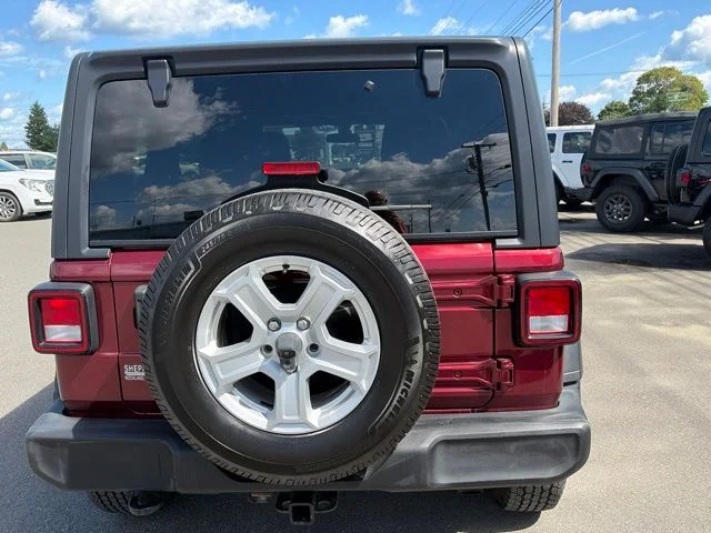 Used 2021  Jeep Unlimited Sport S image 7