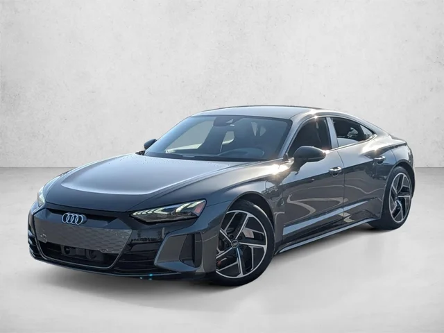 2023 Audi RS e-tron GT 