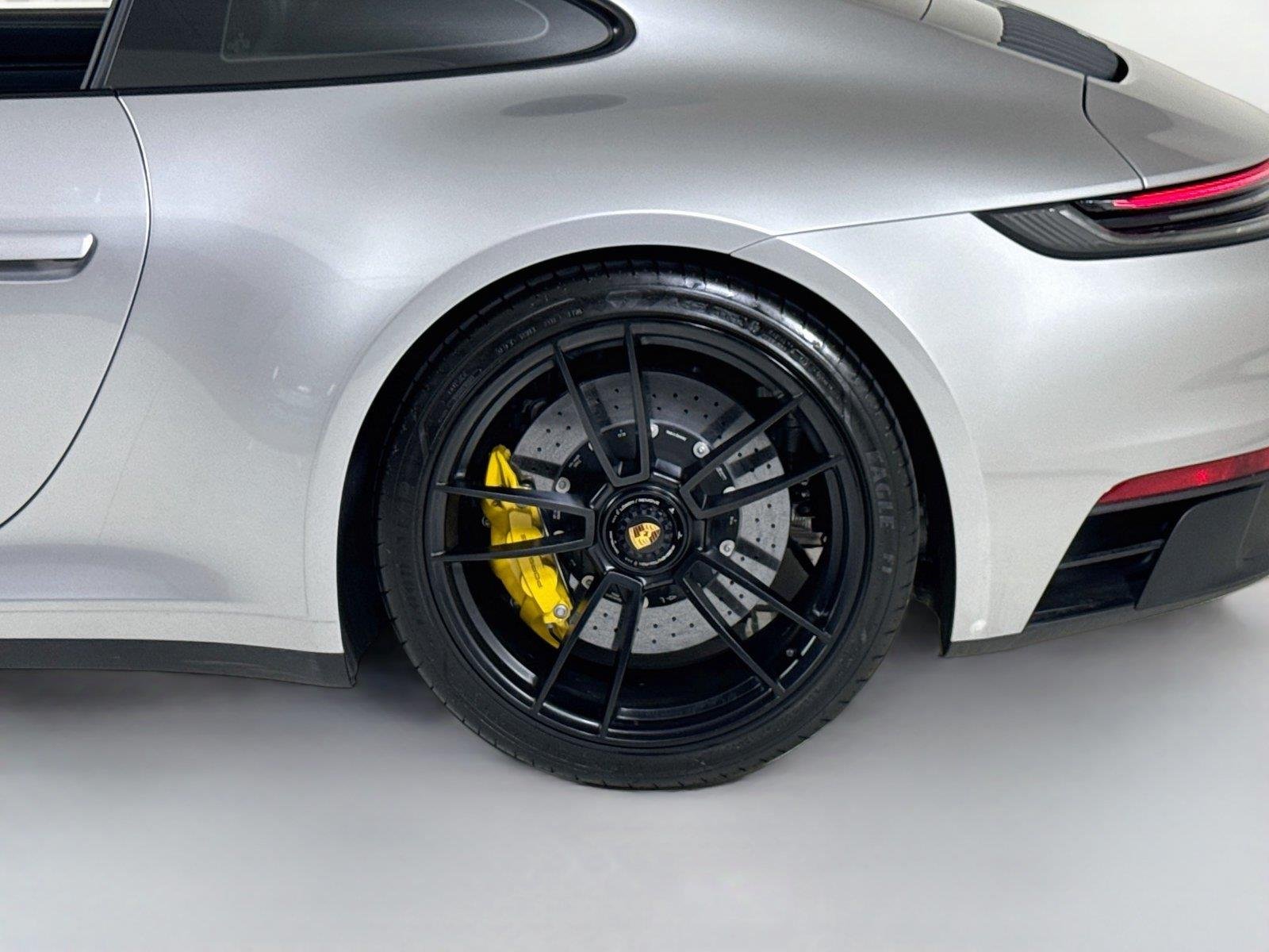 Used 2024 GT Silver Metallic Porsche Carrera GTS | Ceramic Brakes | Ventilated Seats | Only 4K Miles image 35