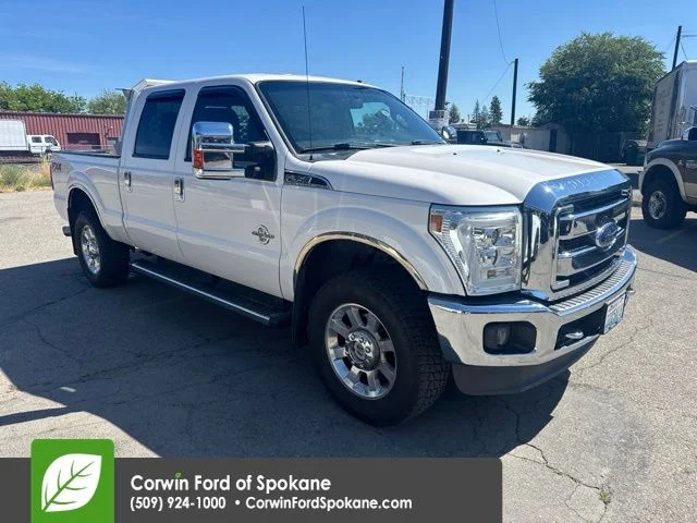 Used 2015 White Platinum Tri-Coat Metallic Ford Lariat image 1