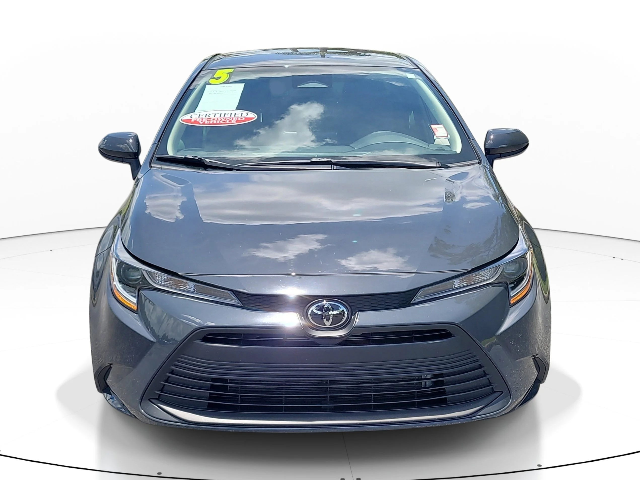 Certified Used 2025 Underground Toyota LE image 2