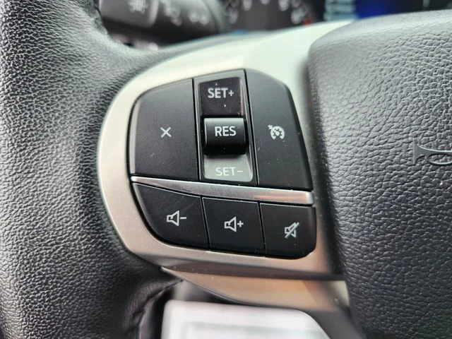 Used 2024 White Ford XLT image 32