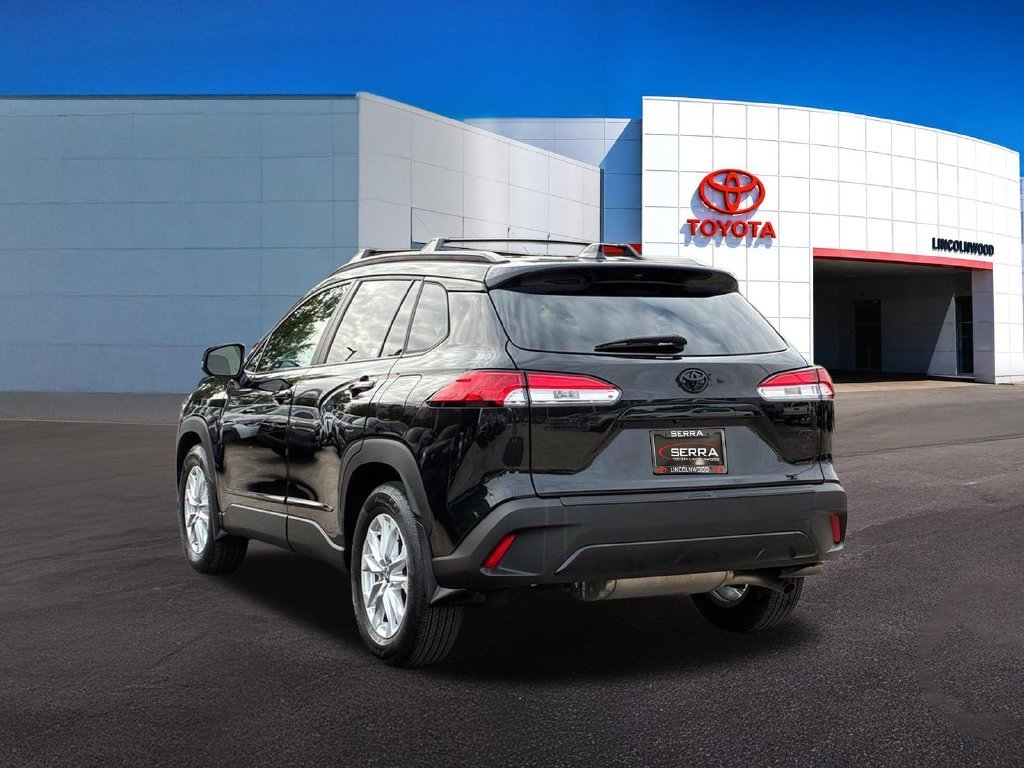 Used 2022 Black Toyota LE image 13