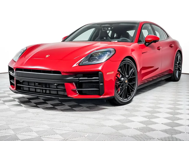 2026 Porsche Panamera GTS