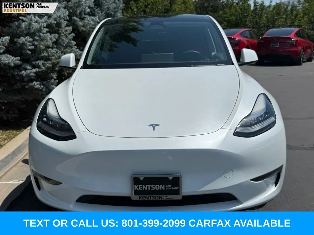 Used 2023 White Tesla Long Range image 2