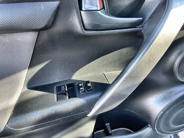 Used 2014 White Scion Base image 17