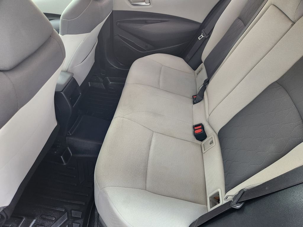 Used 2020 Barcelona Red Metallic Toyota LE image 26