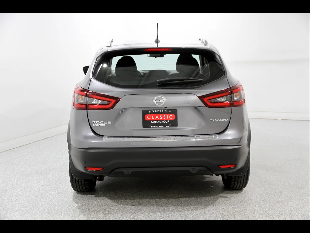 Used 2020 Gun Metallic Nissan SV image 19