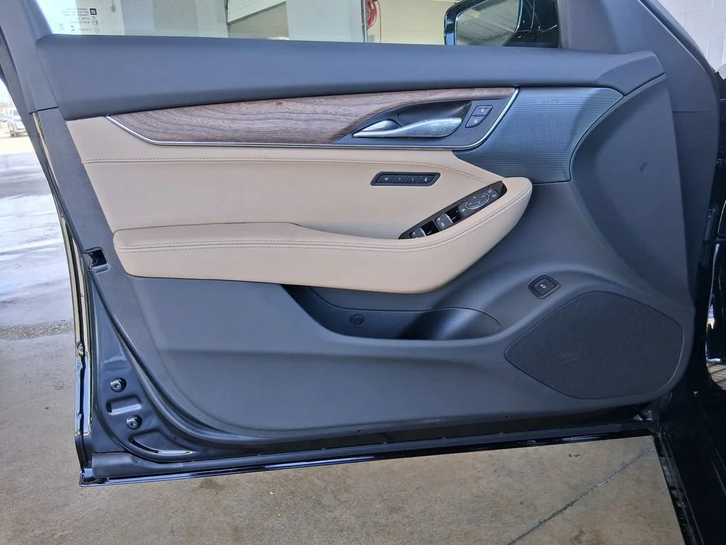 New 2026 Black Raven Cadillac Premium Luxury image 16