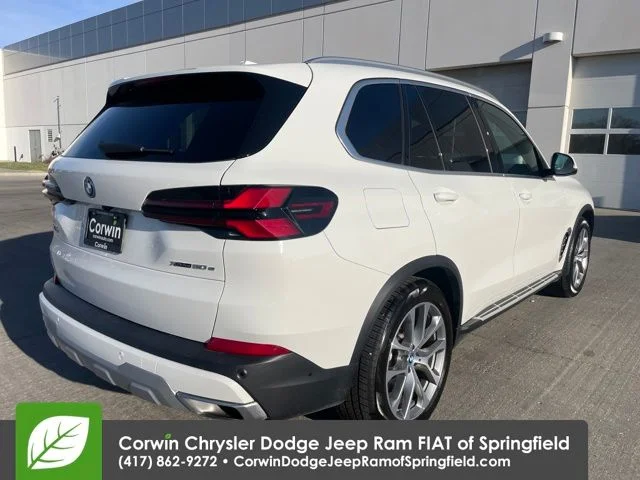 Used 2025 White BMW xDrive50e image 5