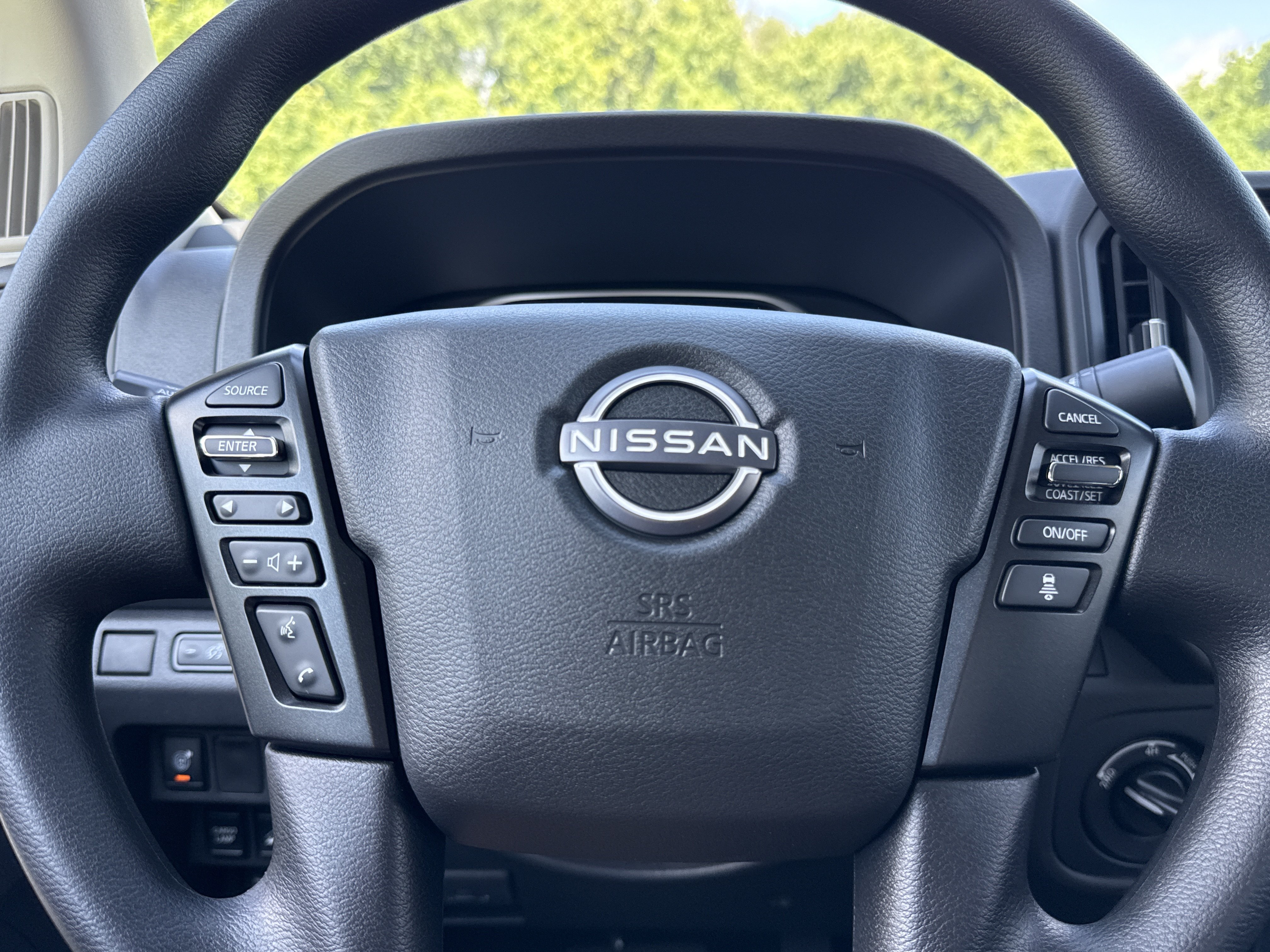 New 2026 Glacier White Nissan Crew Cab S image 15