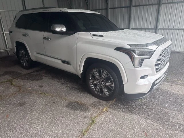 Used 2025 Beige Toyota Capstone image 6
