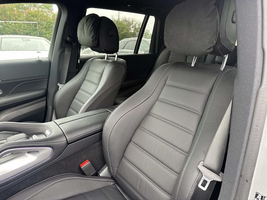 New 2026 MANUFAKTUR Alpine Grey Mercedes-Benz GLS 580 image 9
