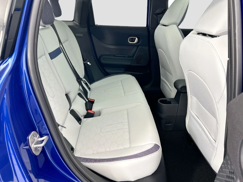 New 2026 Blazing Blue Metallic MINI Oxford Edition image 21