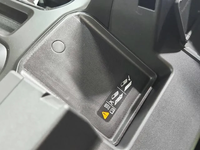 2026 GMC Sierra 2500HD AT4 - Photo 39