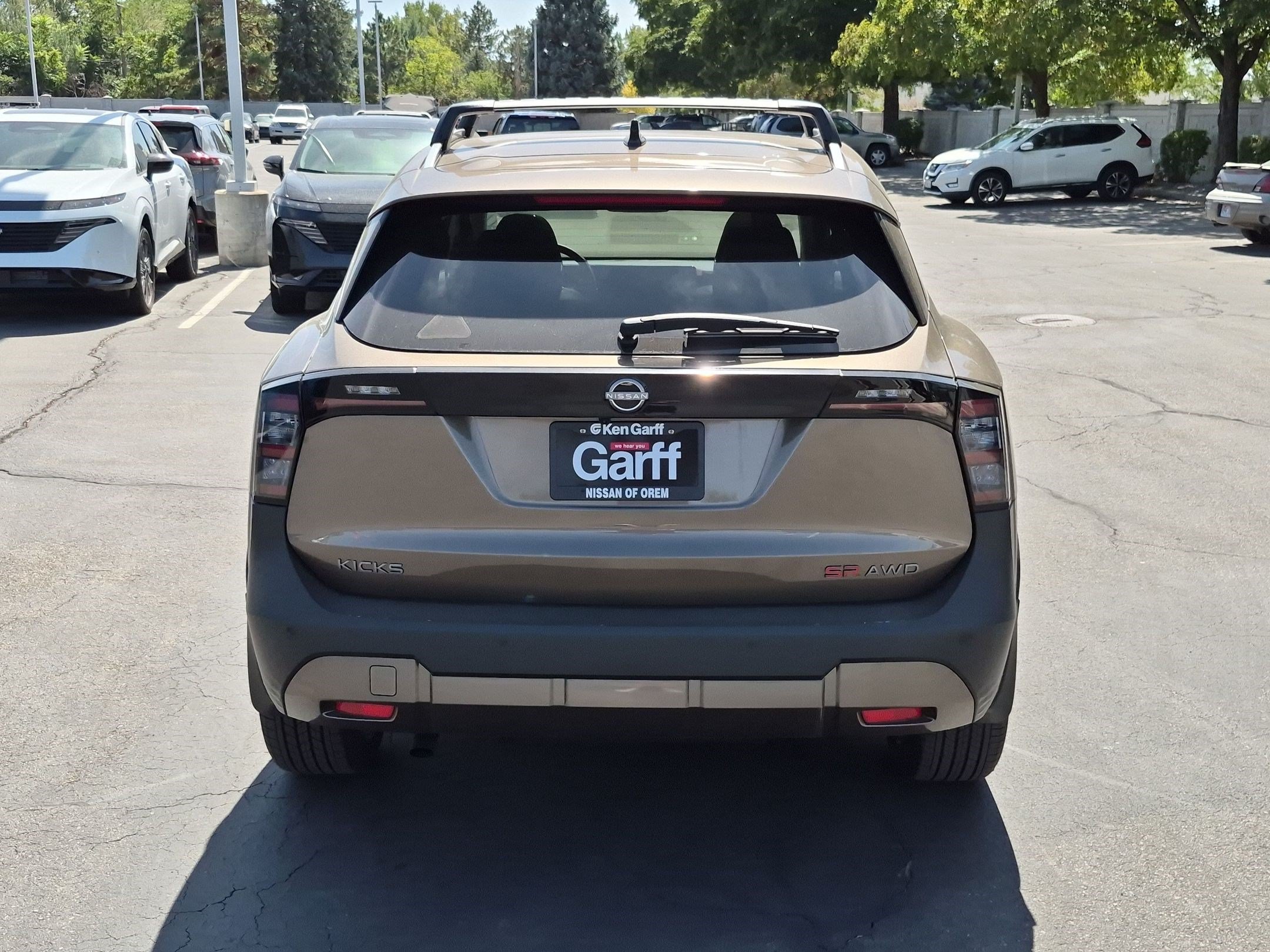 New 2026 Canyon Bronze Metallic Nissan SR image 4
