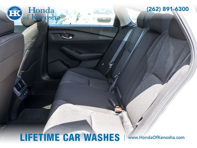 2025 Honda Accord SE - Photo 12