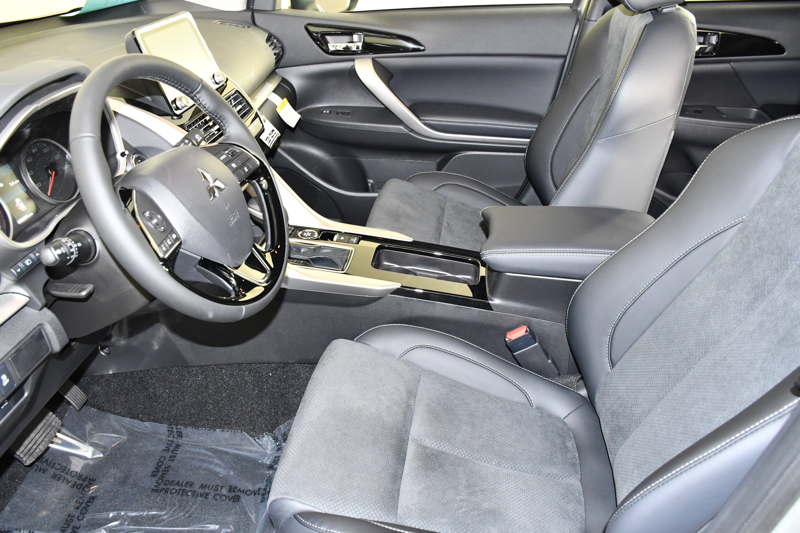 New 2026 Alloy Silver Metallic Mitsubishi SE 1.5T S-AWC image 14