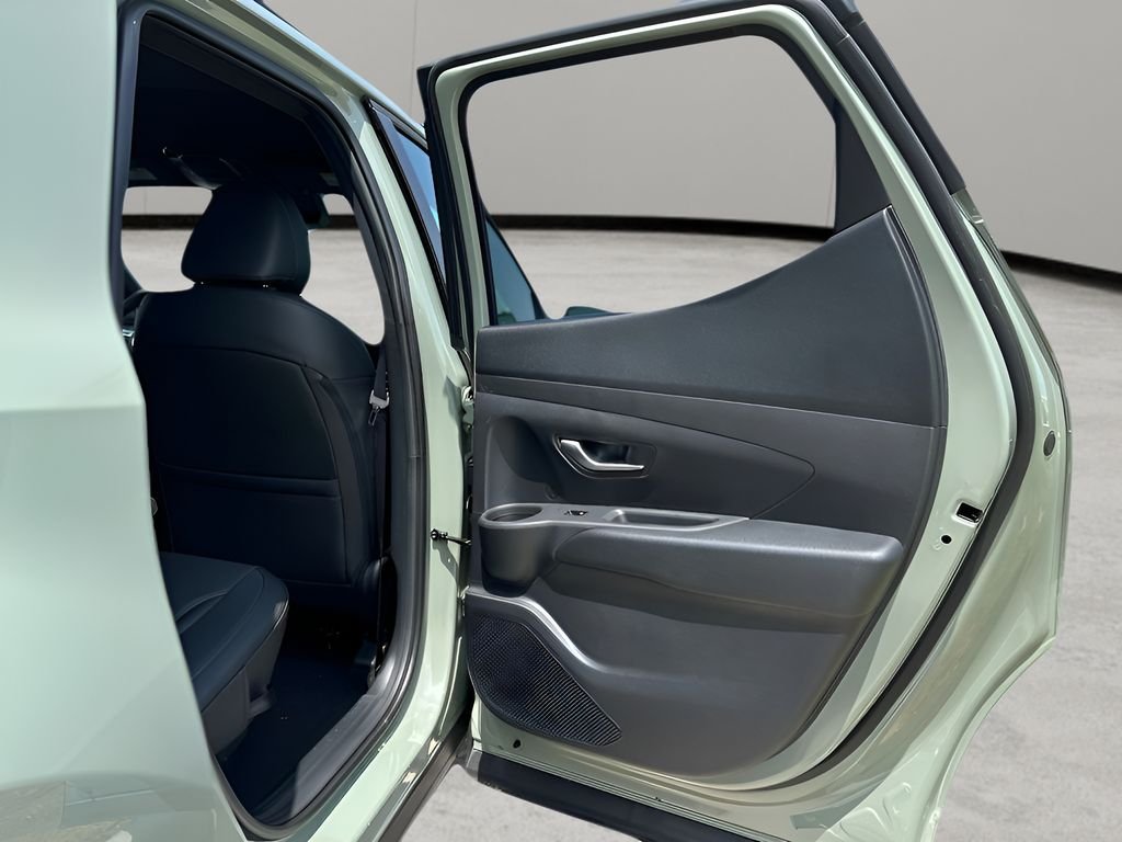 2025 Hyundai Santa Cruz SEL - Photo 18