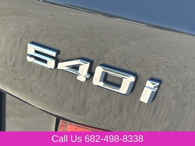 Used 2019 Gray BMW 540i image 10