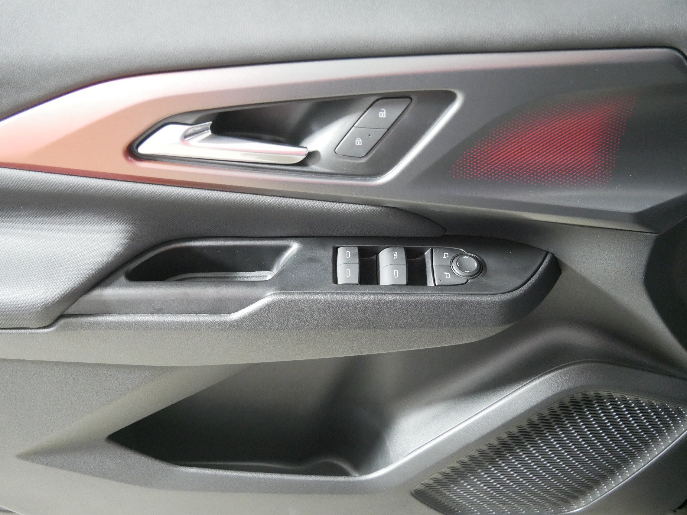 Used 2025 Black Chevrolet RS image 19