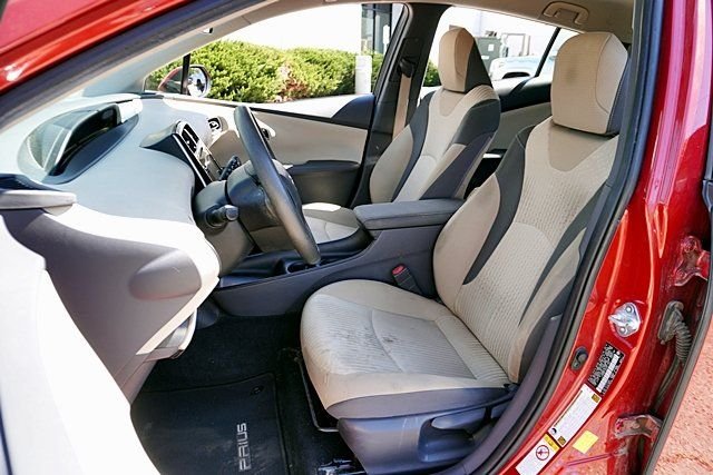 Used 2016 Red Toyota Two image 14