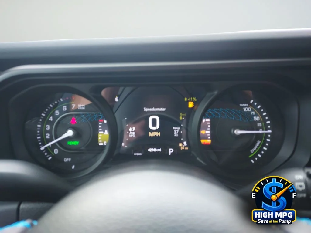 Used 2024 Gray Jeep Rubicon 4xe image 27