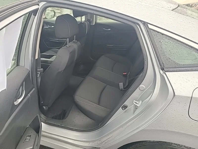 Used 2018  Honda EX-T image 12