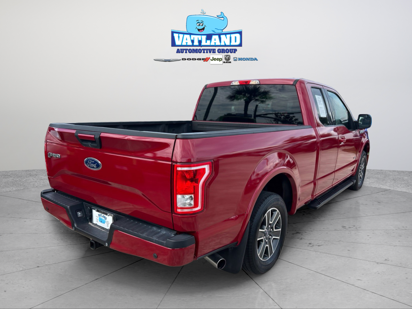 Used 2015 Red Ford XLT image 5