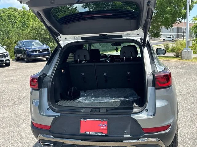 Used 2025 Gray Chevrolet ACTIV image 14
