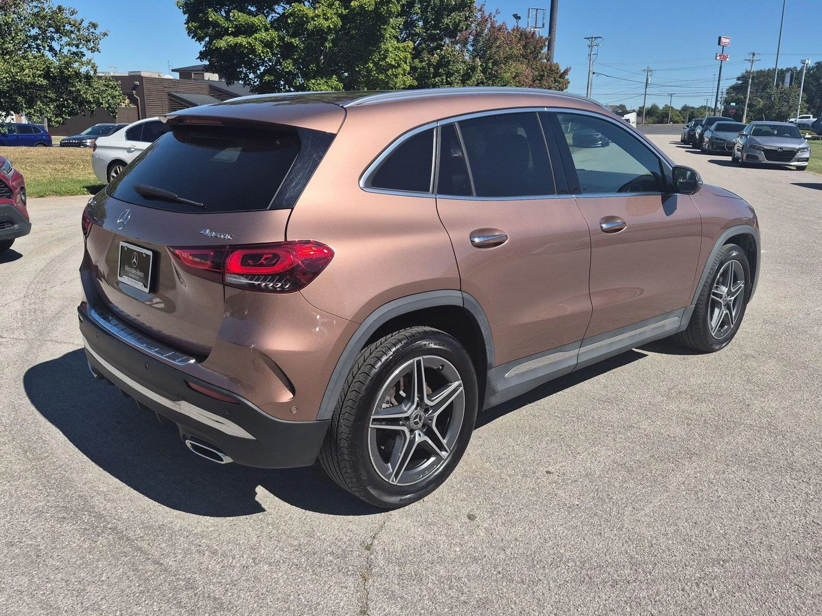 Used 2021 Rose Gold Metallic Mercedes-Benz GLA 250 image 5