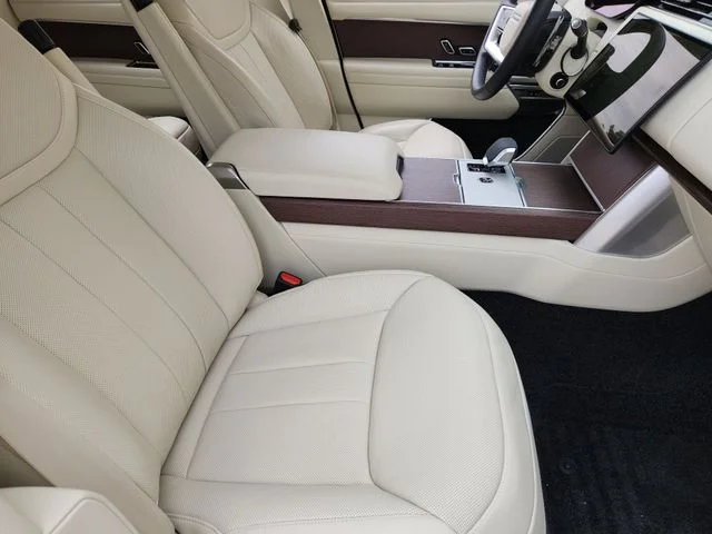 Certified Used 2024 Black Land Rover SE image 14