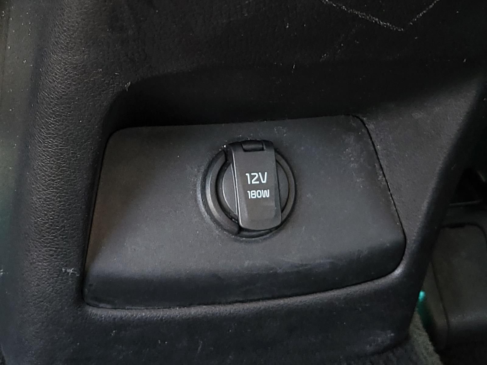 Used 2021 Sparkling Silver Kia LX image 12