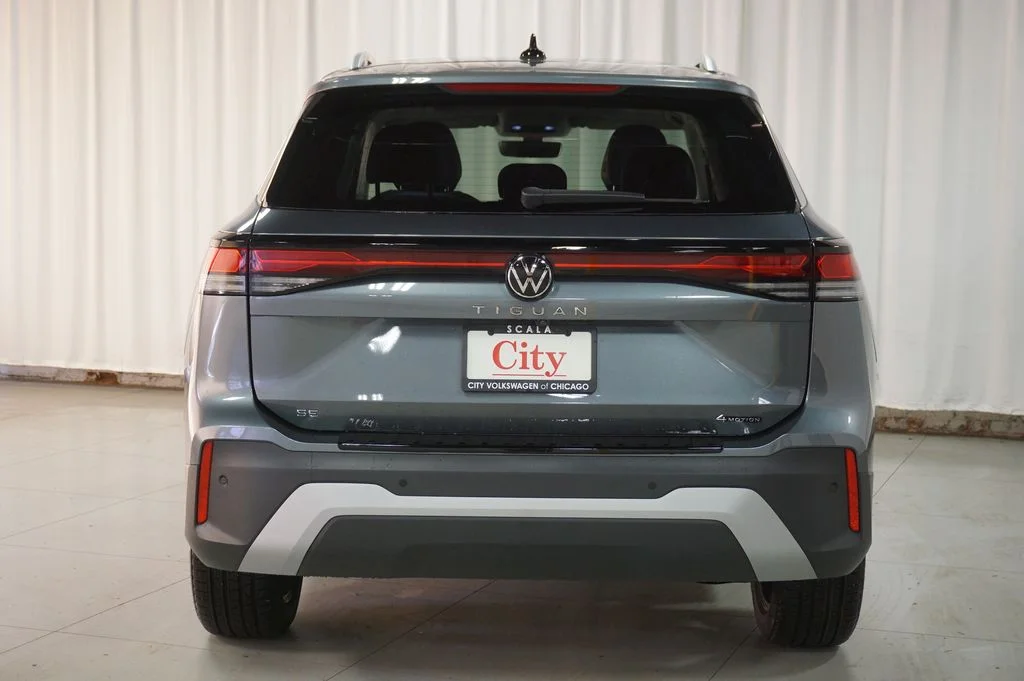 New 2026 Platinum Gray Volkswagen 2.0T SE image 6