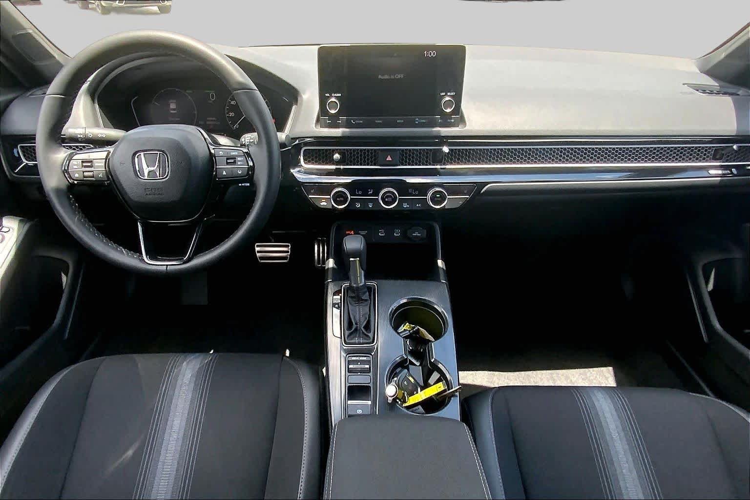 Used 2026 Platinum White Pearl Honda Sport image 15