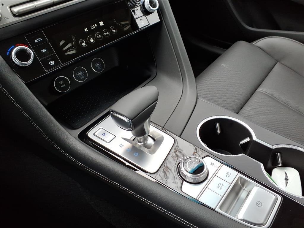 Used 2026 Savile Silver Genesis 2.5T image 18