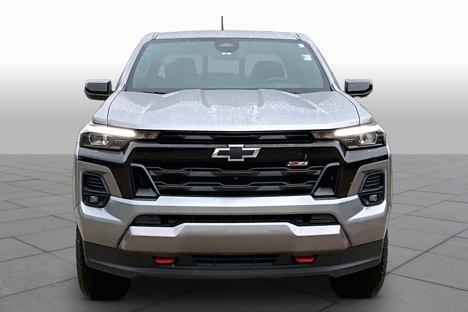 Used 2024 Sterling Gray Metallic Chevrolet 4WD Z71 image 3