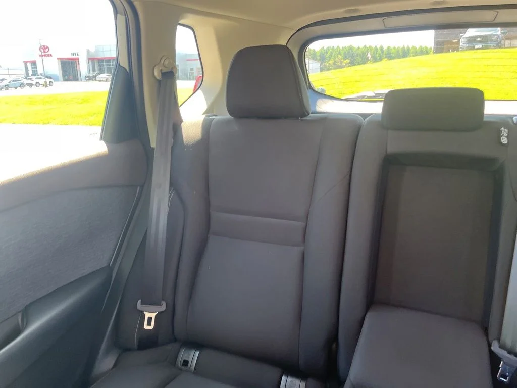 Used 2023 Gray Nissan S image 14