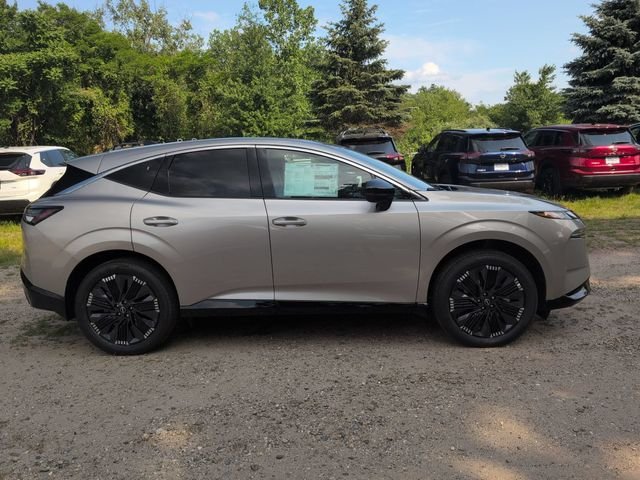 New 2026 Champagne Silver Metallic Nissan Platinum image 2