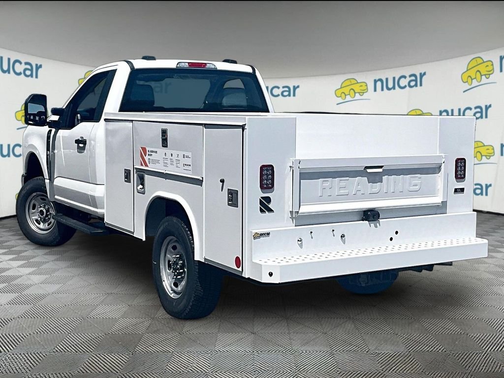 New 2026 Oxford White Ford XL image 4