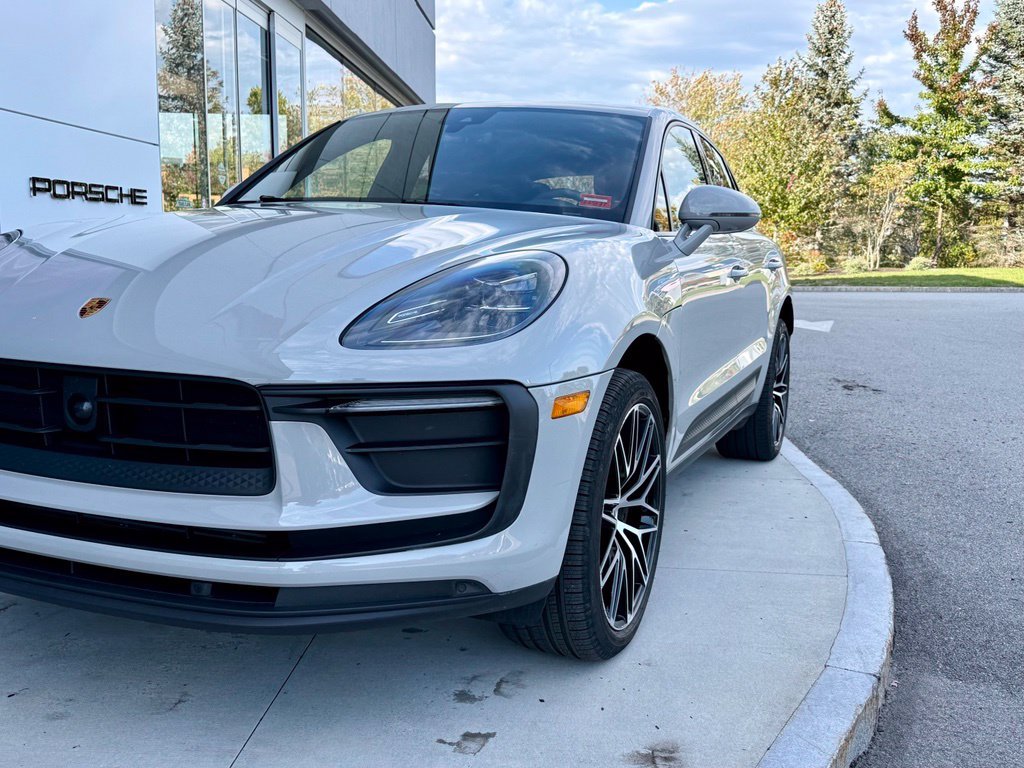 2022 Porsche Macan