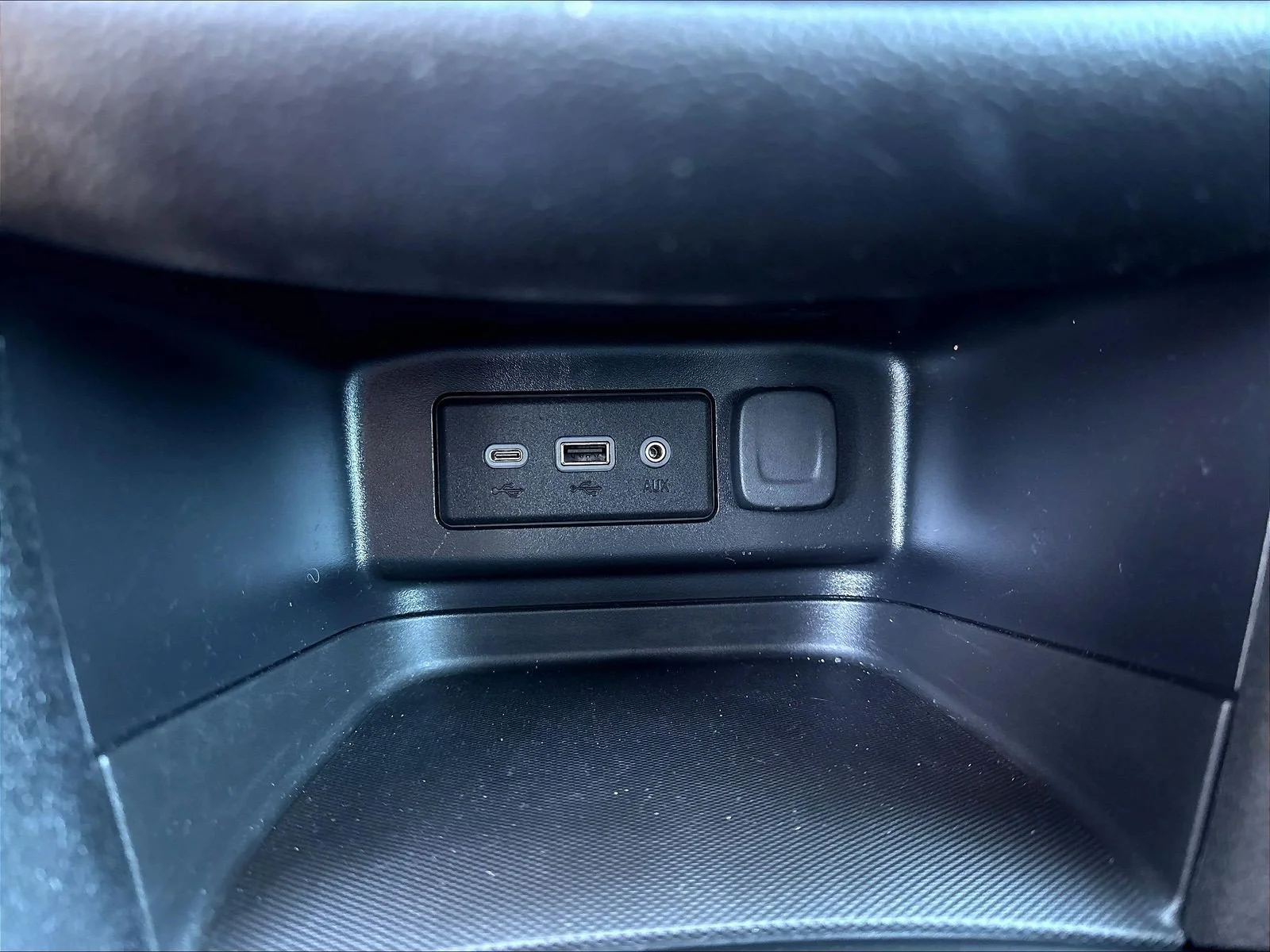 Used 2019 Blue Metallic Chevrolet LT image 19