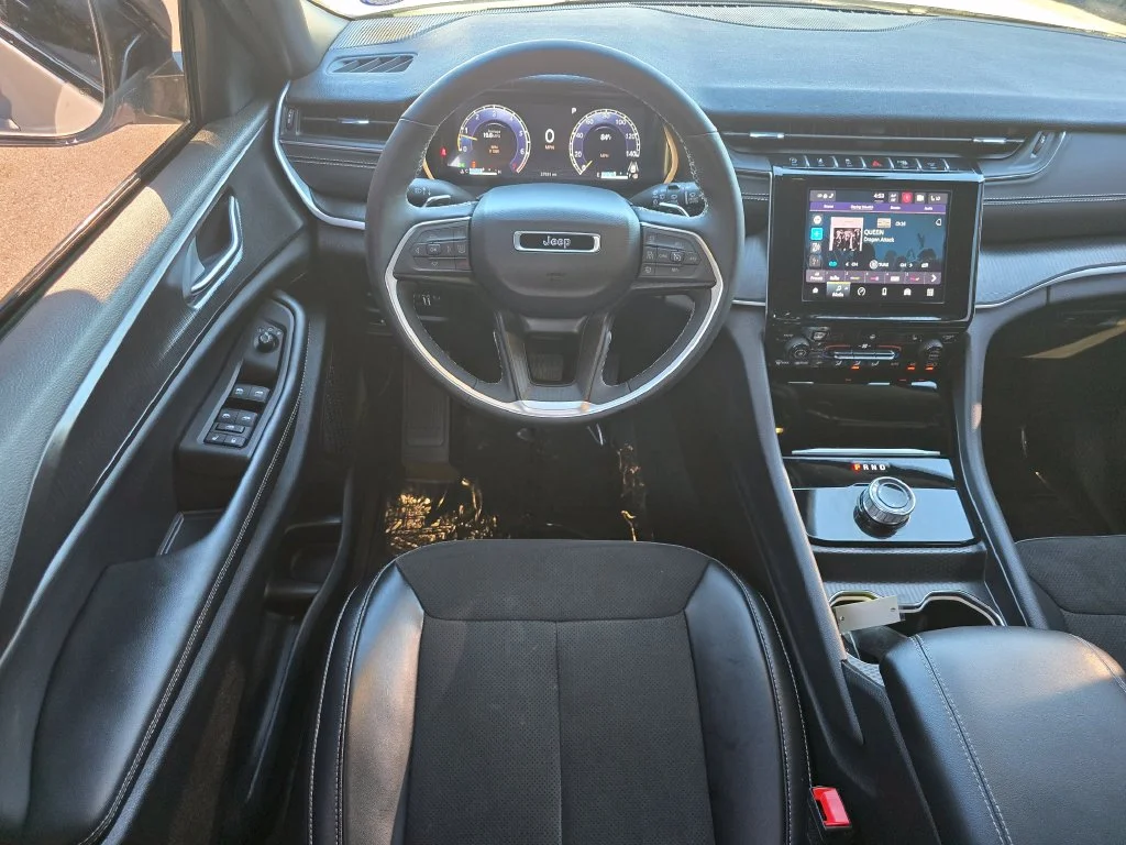 Certified Used 2024 White Jeep Altitude image 31